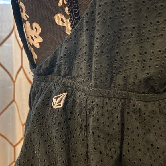 Volcom Sundress - Picture 2 of 3